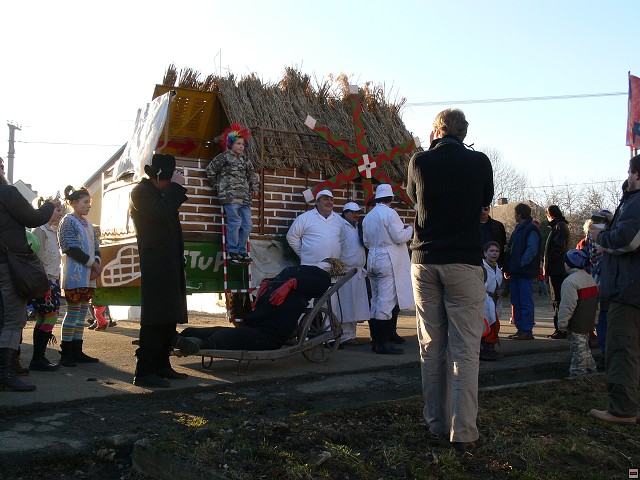 img00127.jpg