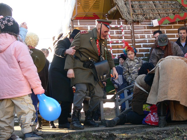 img00153.jpg