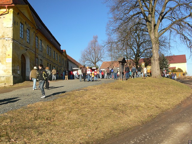 img00002.jpg