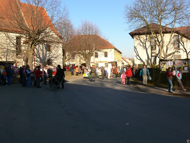 img00103.jpg